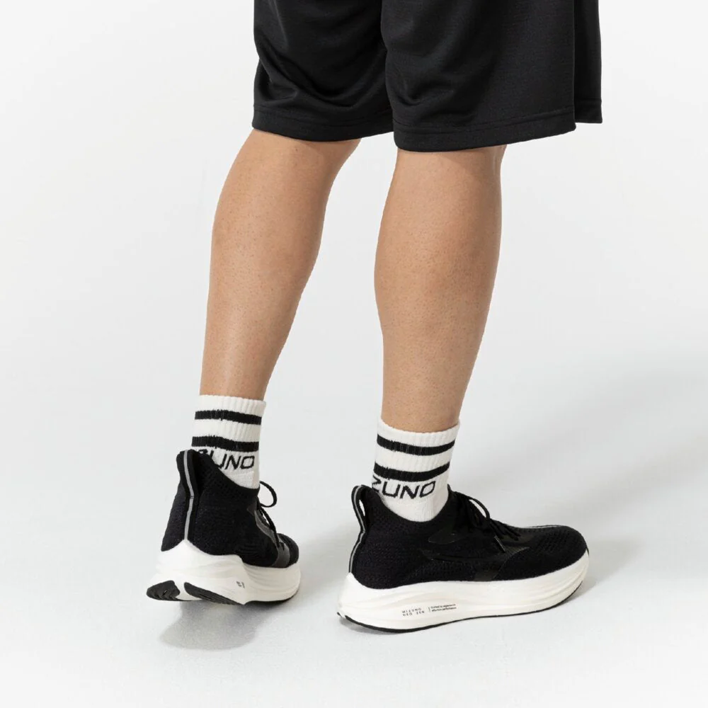 1P LINE SOCKS (SHORT) - Image 11