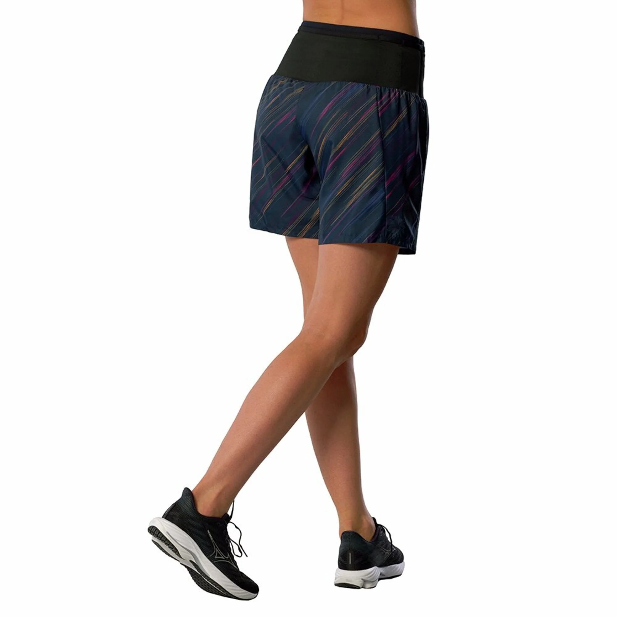 SPARKLE YOUR RUN MULTI POCKET SHORT 7INCH - Image 6
